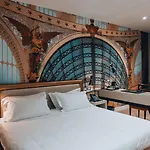 Caruso Place Luxury & Hotel