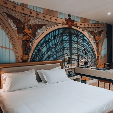 Caruso Place Luxury & מלון